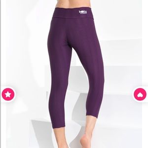 Booty by Brabants: Cropped Original Açaí Leggings